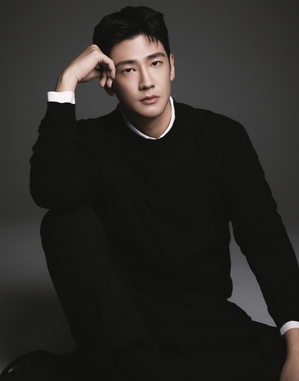 【フォト】ク・ジャソン、新プロフィール写真公開…シックな眼差し