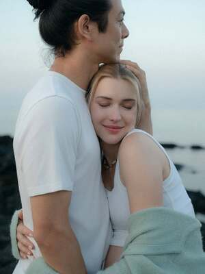 【フォト】キスをするBeenzino＆ミチョヴァ、愛情あふれるマタニティフォト公開