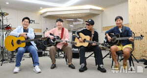 【フォト】「57年ぶりの完全体」公演を前に集まった「C’EST SI BON」のメンバーたち