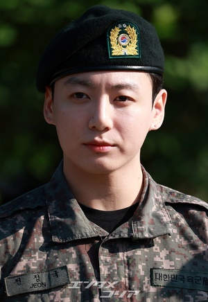 防弾少年団JUNG KOOKの自宅駐車場に侵入、40代の女を現行犯逮捕