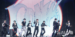 【フォト】ZEROBASEONE、カリスマあふれるステージ