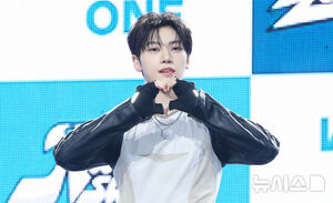 【フォト】ZEROBASEONE、男らしく変身　1stフルアルバム「NEVER SAY NEVER」で音楽活動展開