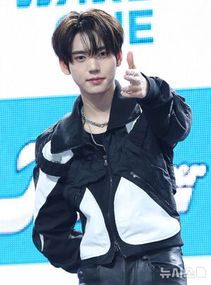 【フォト】ZEROBASEONE、男らしく変身　1stフルアルバム「NEVER SAY NEVER」で音楽活動展開