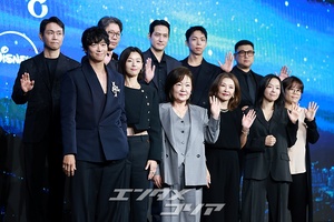【フォト】チョン・ジヒョン＆カン・ドンウォン＆オ・ジョンセ＆パク・ヘジュンら、『北極星』のキャストたち