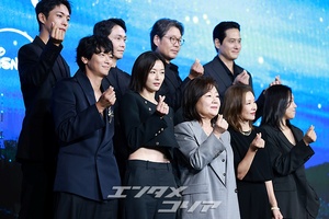 【フォト】チョン・ジヒョン＆カン・ドンウォン＆オ・ジョンセ＆パク・ヘジュンら、『北極星』のキャストたち