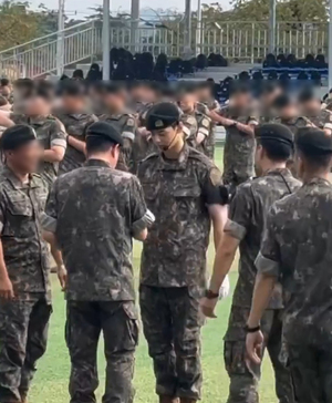 【フォト】チャウヌ　たくましい腕＋りりしい顔…さすが訓練代表