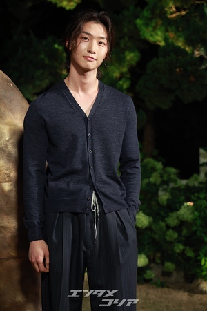 【フォト】イ・サンホン　輝くオーラに視線集中