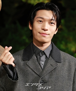 【フォト】ウィ・ハジュン　スイート笑顔であなたのハートを狙い撃ち