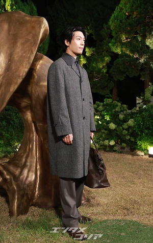 【フォト】ウィ・ハジュン　スイート笑顔であなたのハートを狙い撃ち