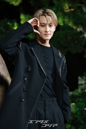 【フォト】NCTマーク　シグネチャー・ポーズ＆穏やか笑顔