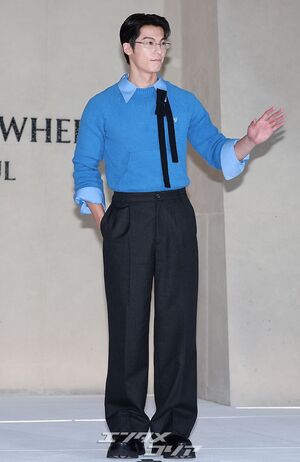 【フォト】許光漢　メガネもお似合い美男子ビジュアル