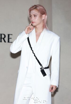 【フォト】Stray Kidsフィリックス「純白の王子様」…ピンクヘア＆ビジュアルのラスボス