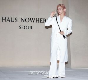 【フォト】Stray Kidsフィリックス「純白の王子様」…ピンクヘア＆ビジュアルのラスボス