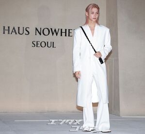 【フォト】Stray Kidsフィリックス「純白の王子様」…ピンクヘア＆ビジュアルのラスボス