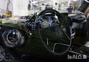 【フォト】メルセデス・ベンツのイベントに出席した車範根＆秋信守＆イ・ドンフィ