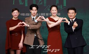 【フォト】コ・ヒョンジョン＆チャン・ドンユン＆チョ・ソンハ＆イエル「『カマキリ』期待してください！」