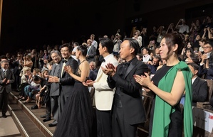 【フォト】ヴェネツィアを魅了した『仕方ない』のキャストたち、オフショット公開