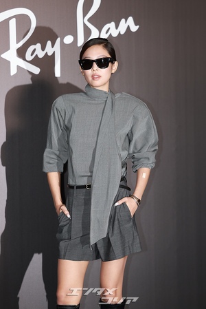 【フォト】BLACKPINKジェニー　シック＆カリスマ炸裂