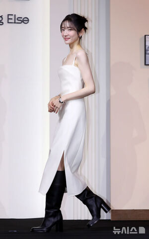 【フォト】パク・ジヒョン、目が離せない優雅なスタイル