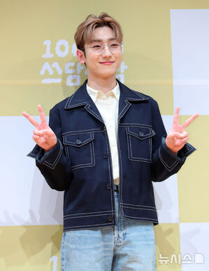 【フォト】「ファイト」を叫ぶ『10CMのなでなで』のキャストと制作陣