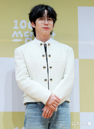 【フォト】「ファイト」を叫ぶ『10CMのなでなで』のキャストと制作陣