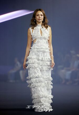 【フォト】ランウェイに登場したSHIHO　変わらぬモデル・オーラ