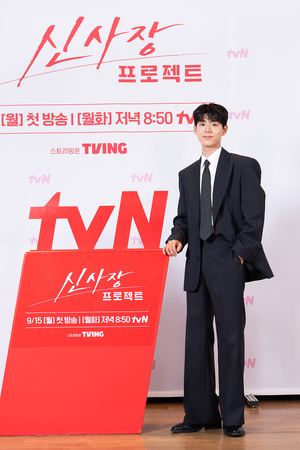 【フォト】ハン・ソッキュ＆ペ・ヒョンソン＆イ・レ、『シン社長プロジェクト』の主役たち