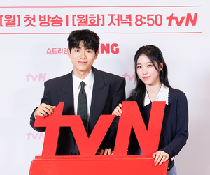 【フォト】ハン・ソッキュ＆ペ・ヒョンソン＆イ・レ、『シン社長プロジェクト』の主役たち