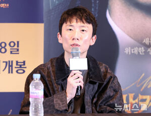 【フォト】SJキュヒョン＆パク・ウンテ「映画『フランケンシュタイン』で会いましょう」