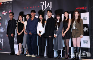 【フォト】ムン・チェウォン＆ MAMAMOOソラがホラー・クイーンに…「映画『鬼市』見てね」