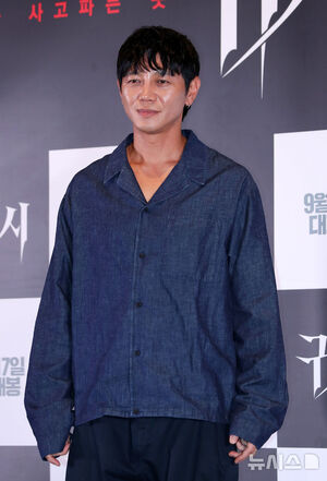 【フォト】ムン・チェウォン＆ MAMAMOOソラがホラー・クイーンに…「映画『鬼市』見てね」