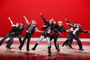 【フォト】ALL(H)OURSのパワフルなステージ