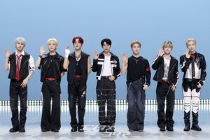 【フォト】ALL(H)OURS、新譜「VCF」発売