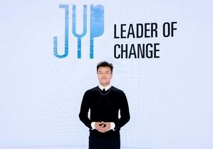 J.Y.Parkの大衆文化交流委員長内定を受け、JYPエンタの株価高騰
