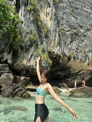 【フォト】ノ・ユンソ　プーケットで爽やかビキニ姿披露