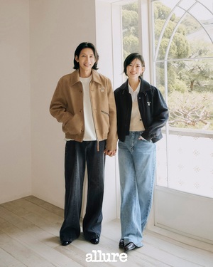 【フォト】「ファッションリーダーの一家」ポン・テギュ＆ハシシ・パク、さまざまなファミリーコーデを提案