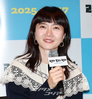 【フォト】20年前に公開の日本映画『リンダ リンダ リンダ』…韓国に集結したキャストたち