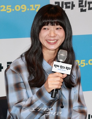 【フォト】関根史織「韓国の皆さん、お会いできてうれしいです」