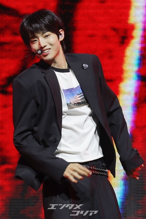 【フォト】IDID、さわやかなビジュアルでパワフルなステージ