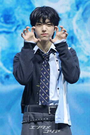 【フォト】IDID、ドキドキのデビュー先行公演