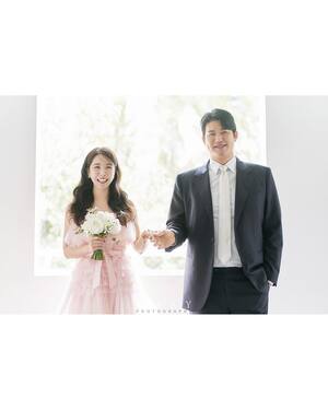 【フォト】Girl’s Dayミナの姉ヒョナ結婚、夫はパク・キョル＆アン・シネの元キャディー…ウエディング写真公開