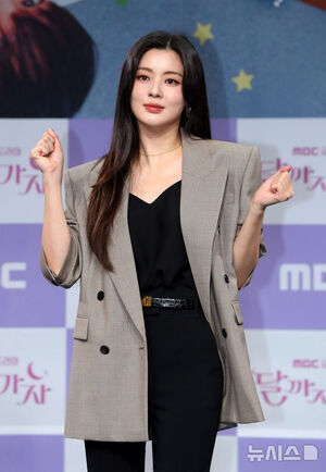 【フォト】イ・ソンビン＆キム・ヨンデ、ロマンスを一さじ