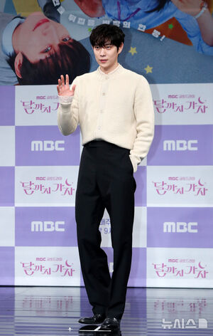 【フォト】イ・ソンビン＆キム・ヨンデ、ロマンスを一さじ