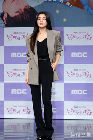 【フォト】イ・ソンビン＆キム・ヨンデ、ロマンスを一さじ