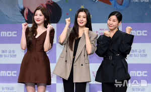 【フォト】チョ・アラム＆イ・ソンビン＆ラ・ミラン＆キム・ヨンデ、『月まで行こう』のキャストたち