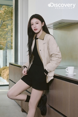 【フォト】コ・ユンジョン　斬新レギンス・コーデ…洗練アスレジャー・ルック