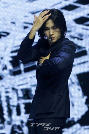 【フォト】新譜「LOST」を披露するLUN8