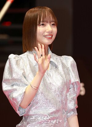 【フォト】アイドル出身の齊藤京子、女優として出席＝釜山映画祭