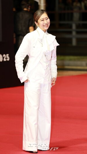 【フォト】『KPOPガールズ！　デーモン・ハンターズ』のマギー・カン監督登場＝釜山映画祭