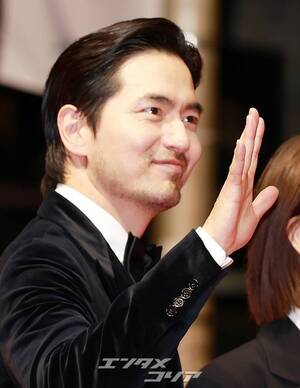 【フォト】ユ・ジテ＆クム・セロク＆イ・ジヌク「映画で会いましょう」＝釜山映画祭